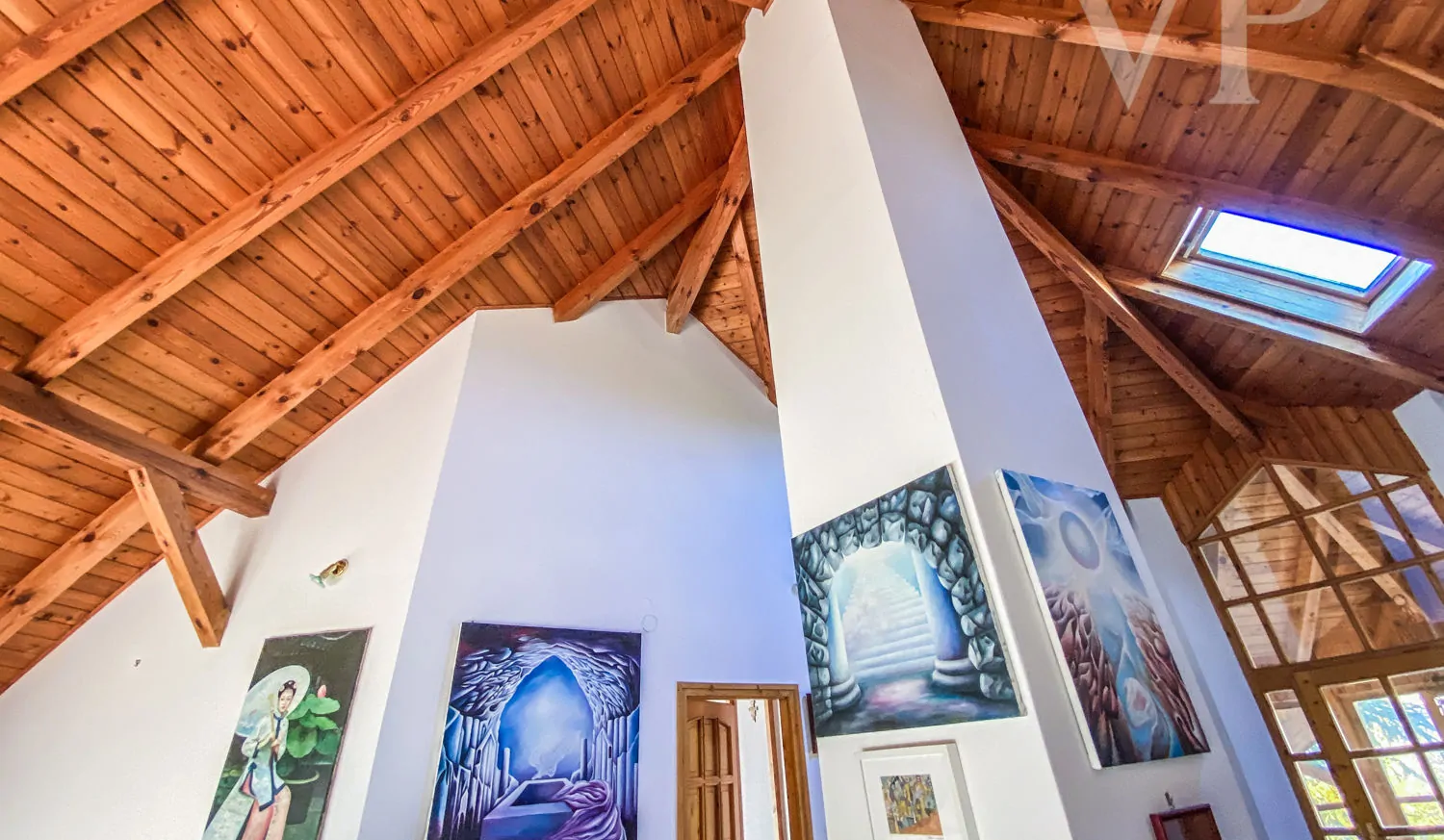 05FF8748-A0D5-4211-AC2B-2C2698018704