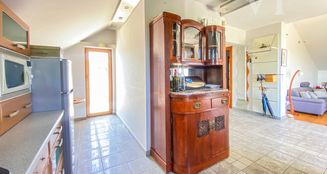 von_poll_real_estate_property_HU25439521_image_6