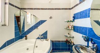 von_poll_real_estate_property_HU25439521_image_8