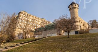 von_poll_real_estate_property_HU25439522_image_0