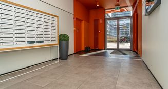 von_poll_real_estate_property_HU25439525_image_3