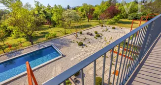 von_poll_real_estate_property_HU25439536_image_6