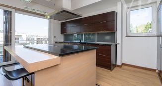 von_poll_real_estate_property_HU25439539_image_12