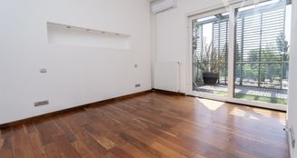 von_poll_real_estate_property_HU25439539_image_17