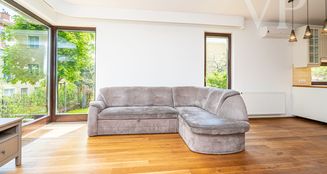 von_poll_real_estate_property_HU25439541_image_19