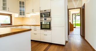 von_poll_real_estate_property_HU25439541_image_25