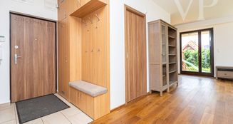 von_poll_real_estate_property_HU25439541_image_21