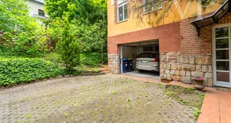 von_poll_real_estate_property_HU25439545_image_5