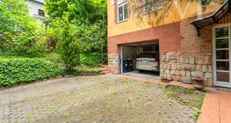 von_poll_real_estate_property_HU25439545_image_5