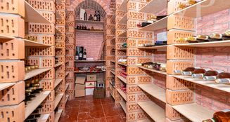 von_poll_real_estate_property_HU25439545_image_27