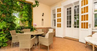 von_poll_real_estate_property_HU25439545_image_27