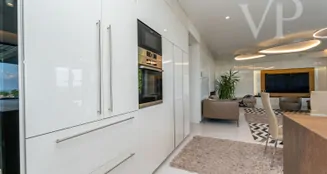 von_poll_real_estate_property_HU25439548_image_40