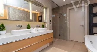 von_poll_real_estate_property_HU25439548_image_42