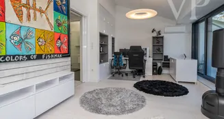 von_poll_real_estate_property_HU25439548_image_17