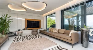 von_poll_real_estate_property_HU25439548_image_7