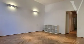 von_poll_real_estate_property_HU25439552_image_4