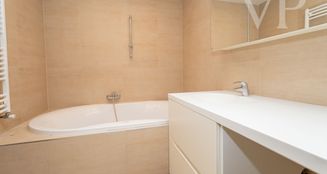 von_poll_real_estate_property_HU25439552_image_11