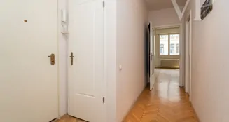 von_poll_real_estate_property_HU25439552_image_5