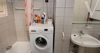 von_poll_real_estate_property_HU25439552_image_13