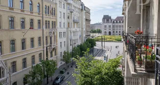 von_poll_real_estate_property_HU25439552_image_1