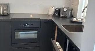 von_poll_real_estate_property_HU25439555_image_3