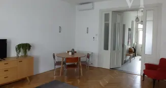 von_poll_real_estate_property_HU25439555_image_2