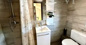 von_poll_real_estate_property_HU25439560_image_3