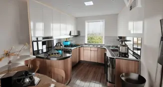 von_poll_real_estate_property_HU25439575_image_0