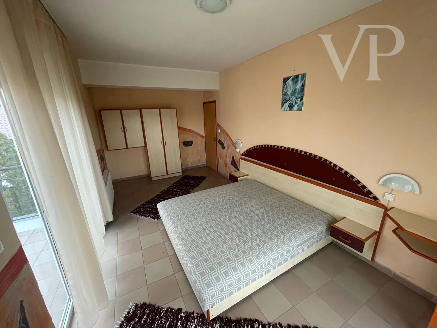 872DD01E-5422-4A32-BF2C-75C0D25FDB81