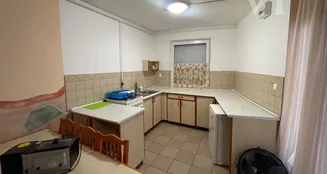 von_poll_real_estate_property_HU25439575_image_1