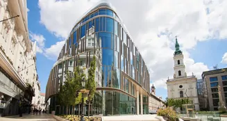 von_poll_real_estate_property_HU25439574_image_7