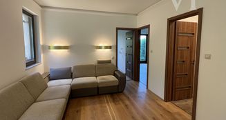 von_poll_real_estate_property_HU25439587_image_2