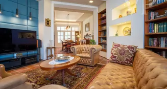 von_poll_real_estate_property_HU25439586_image_0