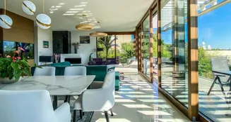 von_poll_real_estate_property_HU25439593_image_1