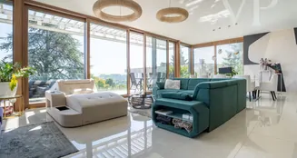 von_poll_real_estate_property_HU25439593_image_2