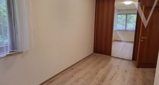 von_poll_real_estate_property_HU25439596_image_7