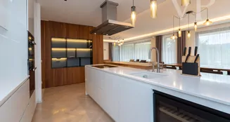 von_poll_real_estate_property_HU25439605_image_10