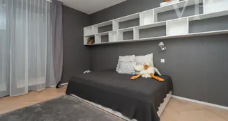 von_poll_real_estate_property_HU25439605_image_15