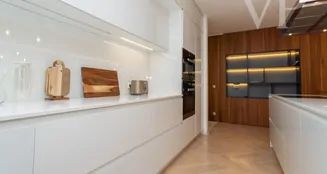 von_poll_real_estate_property_HU25439605_image_11