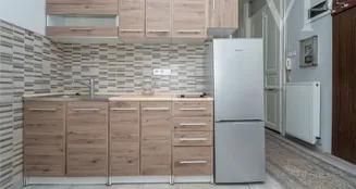 von_poll_real_estate_property_HU25439611_image_21