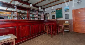 von_poll_real_estate_property_HU25439609_image_8