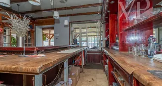 von_poll_real_estate_property_HU25439609_image_12