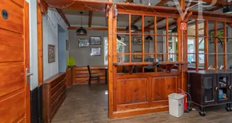 von_poll_real_estate_property_HU25439609_image_11