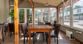 von_poll_real_estate_property_HU25439609_image_0