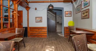 von_poll_real_estate_property_HU25439609_image_14