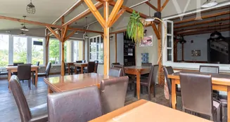 von_poll_real_estate_property_HU25439609_image_18