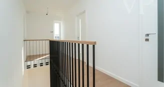 von_poll_real_estate_property_HU25439615_image_13