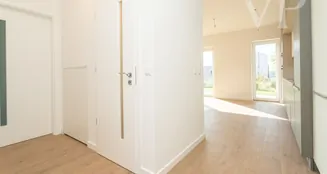 von_poll_real_estate_property_HU25439615_image_22