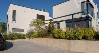 von_poll_real_estate_property_HU25439615_image_3