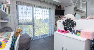 von_poll_real_estate_property_HU25439616_image_16